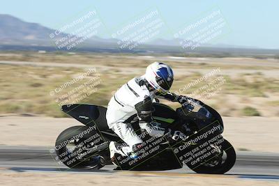 media/Oct-26-2025-Race Pace (Sun) [[c1447ca738]]/Verified/1-Turn 9 Inside (930am)/